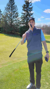 Southeast Michigan golf leage man kissing putter